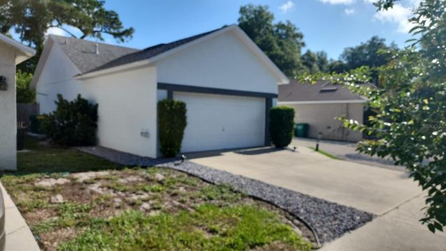 327 HERITAGE ESTATES LANE, Deland, FL 32720