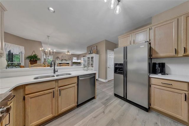1914 Lilac Ridge Drive, Woodstock, GA 30189