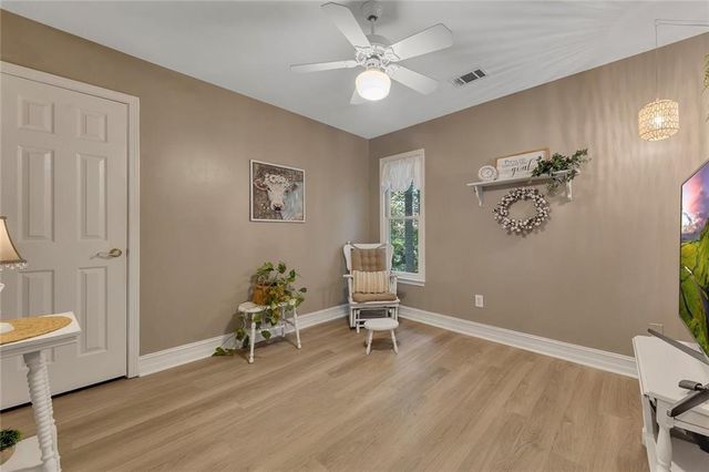 1914 Lilac Ridge Drive, Woodstock, GA 30189