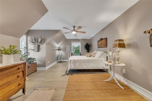 1914 Lilac Ridge Drive, Woodstock, GA 30189