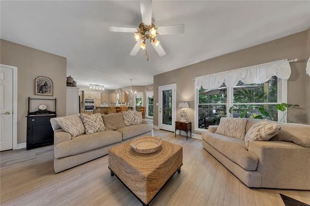1914 Lilac Ridge Drive, Woodstock, GA 30189