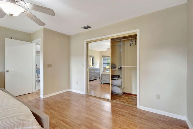 2469 Sun Up Lane, Lake Worth, FL 33462