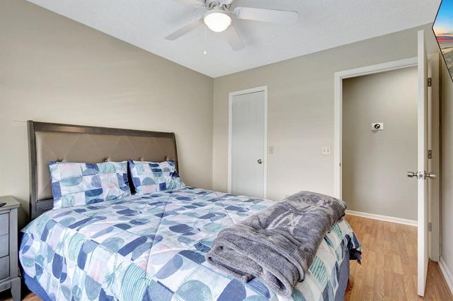 2469 Sun Up Lane, Lake Worth, FL 33462