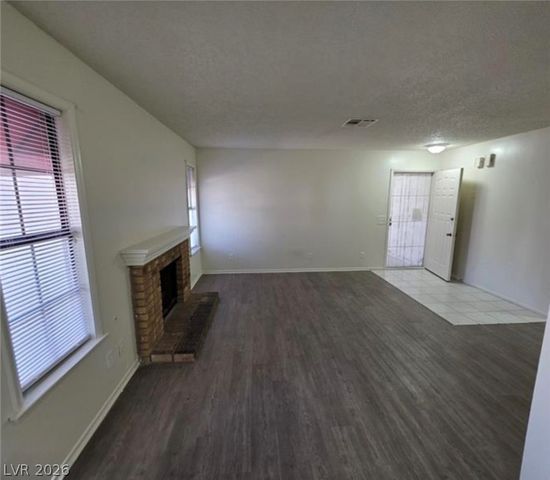 6671 West Tropicana Avenue 103, Las Vegas, NV 89103