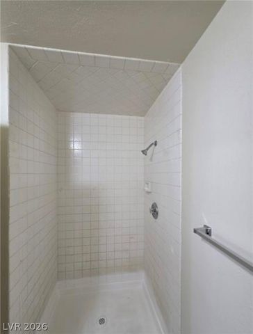 6671 West Tropicana Avenue 103, Las Vegas, NV 89103