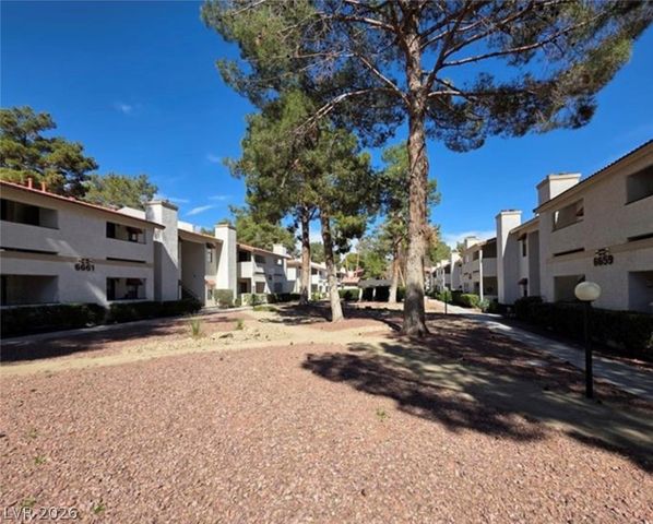 6671 West Tropicana Avenue 103, Las Vegas, NV 89103