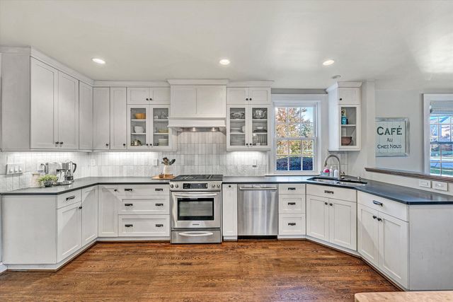 141 Lewis AVE, Salem, VA 24153