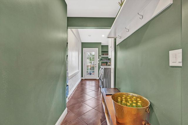 141 Lewis AVE, Salem, VA 24153