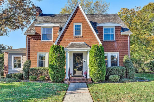 141 Lewis AVE, Salem, VA 24153