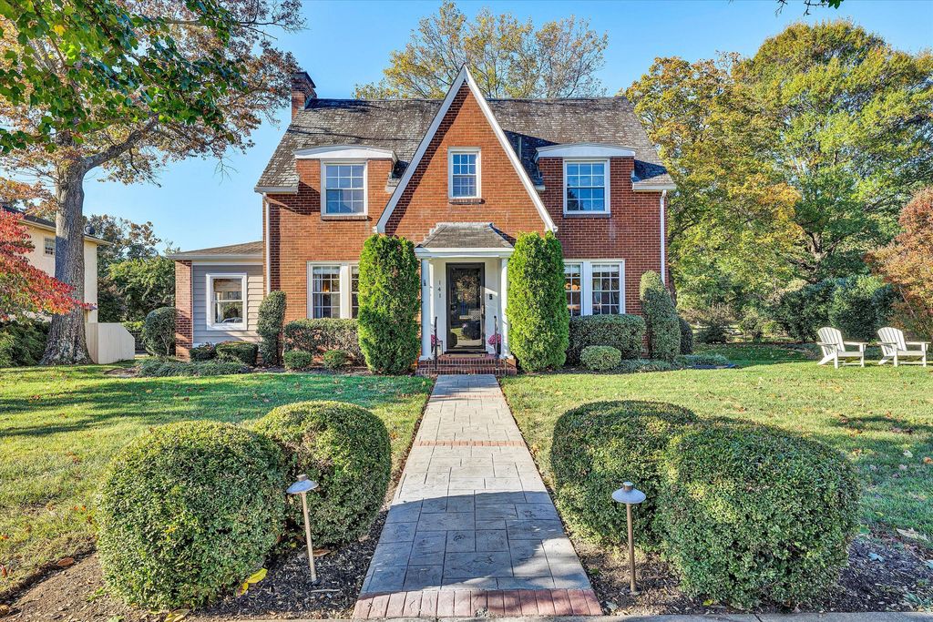 141 Lewis AVE, Salem, VA 24153