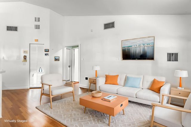 4153 Russell Street, Jupiter, FL 33469