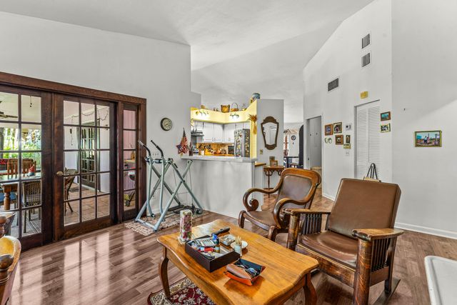 4153 Russell Street, Jupiter, FL 33469