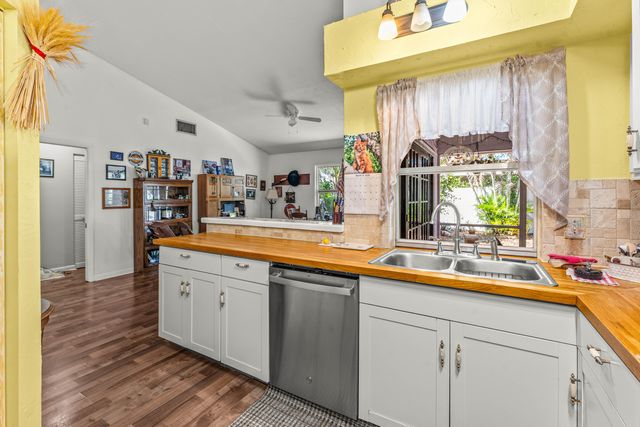 4153 Russell Street, Jupiter, FL 33469