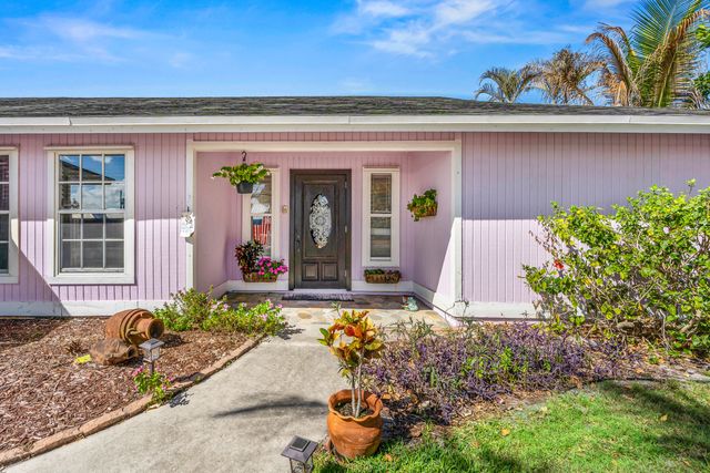 4153 Russell Street, Jupiter, FL 33469