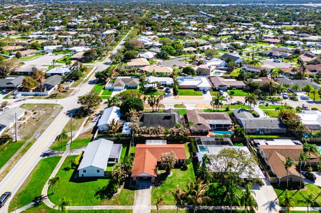 4153 Russell Street, Jupiter, FL 33469