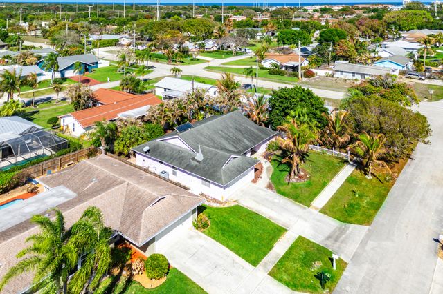 4153 Russell Street, Jupiter, FL 33469