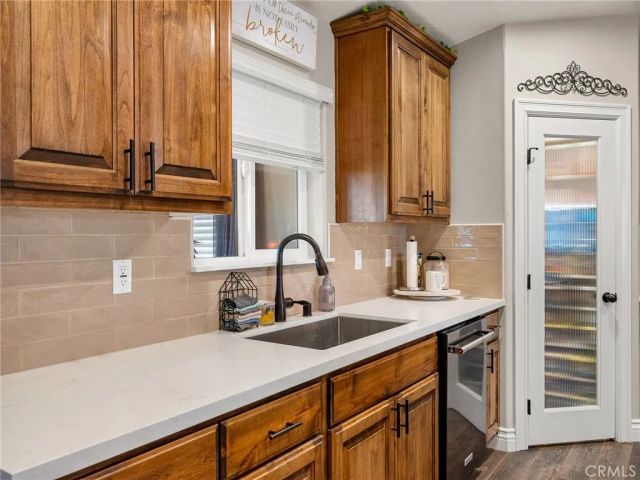 15620 Erie Road, Apple Valley, CA 92307