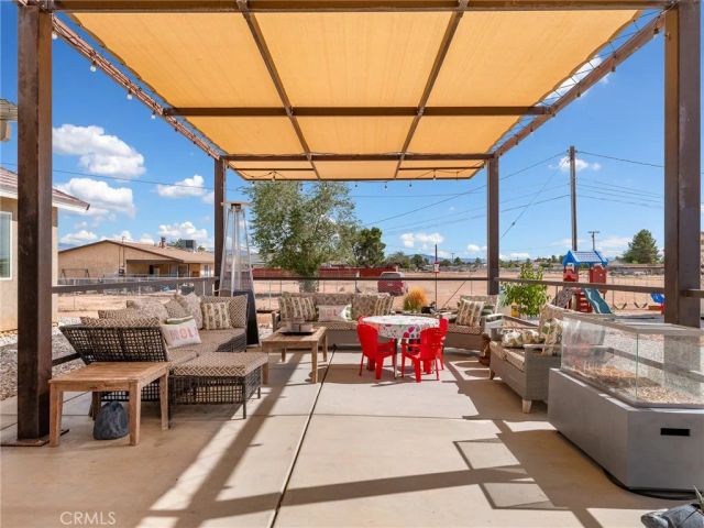 15620 Erie Road, Apple Valley, CA 92307
