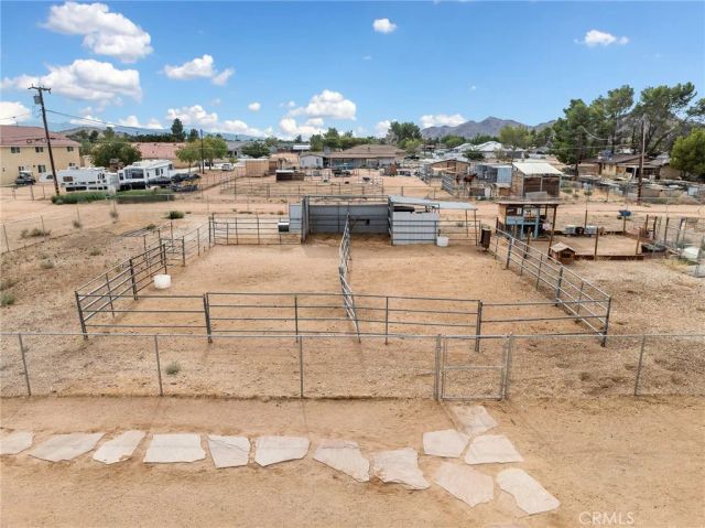 15620 Erie Road, Apple Valley, CA 92307