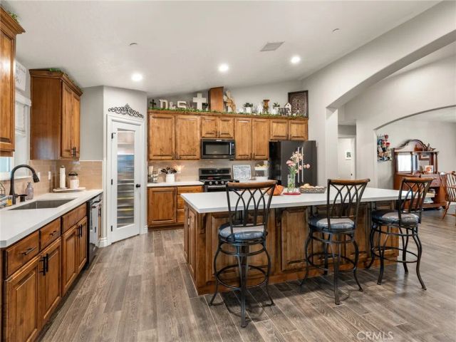 15620 Erie Road, Apple Valley, CA 92307