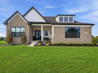 6089 Lincolnshire Drive, York Twp, MI 48176