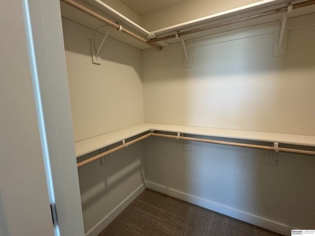 20808 Kansas Avenue, Elkhorn, NE 68022