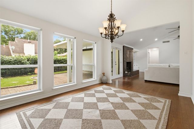 12203 Meadow Lake Drive, Houston, TX 77077