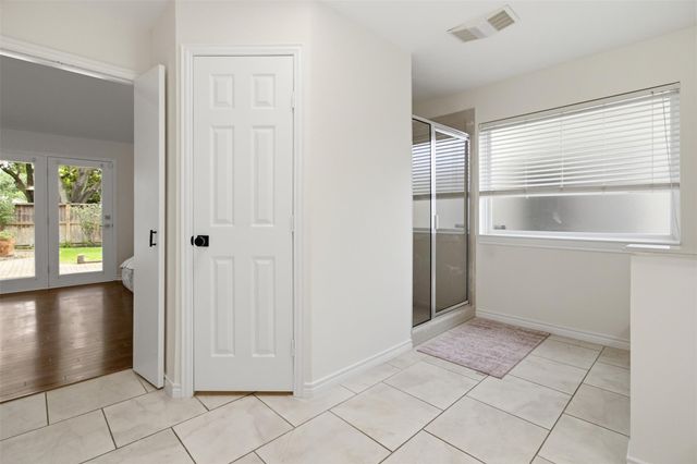 12203 Meadow Lake Drive, Houston, TX 77077