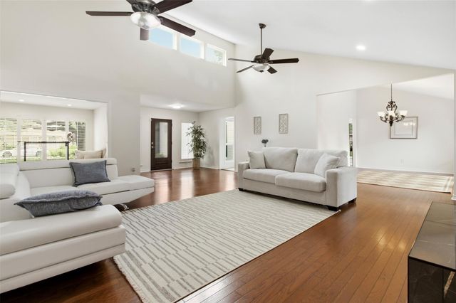 12203 Meadow Lake Drive, Houston, TX 77077
