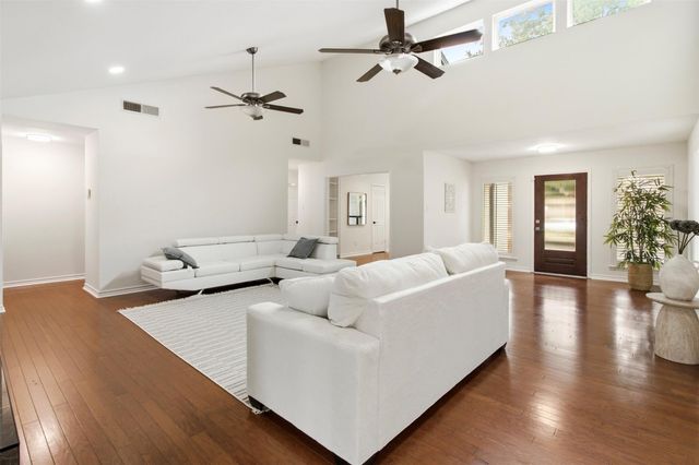 12203 Meadow Lake Drive, Houston, TX 77077