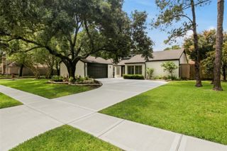 12203 Meadow Lake Drive, Houston, TX 77077
