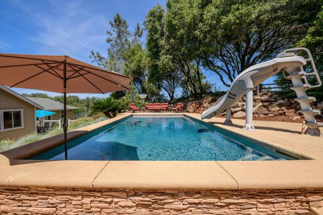 1601 Velvet Horn Ln, Rescue, CA 95672