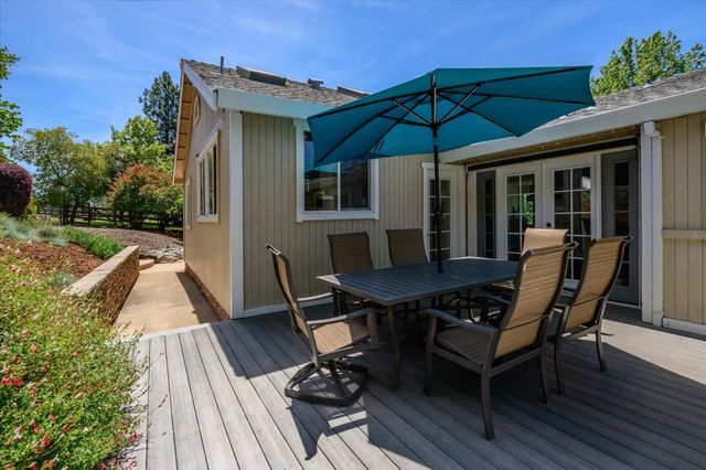 1601 Velvet Horn Ln, Rescue, CA 95672