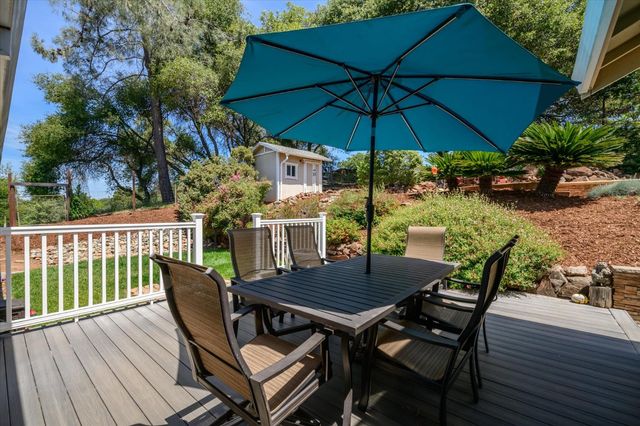 1601 Velvet Horn Ln, Rescue, CA 95672