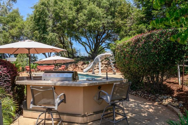 1601 Velvet Horn Ln, Rescue, CA 95672