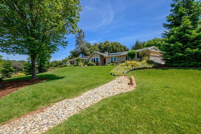1601 Velvet Horn Ln, Rescue, CA 95672