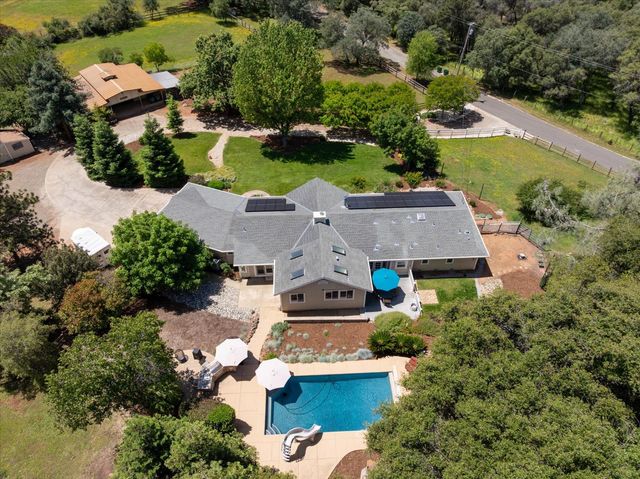 1601 Velvet Horn Ln, Rescue, CA 95672