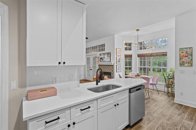 1482 FARRINDON CIRCLE, Lake Mary, FL 32746