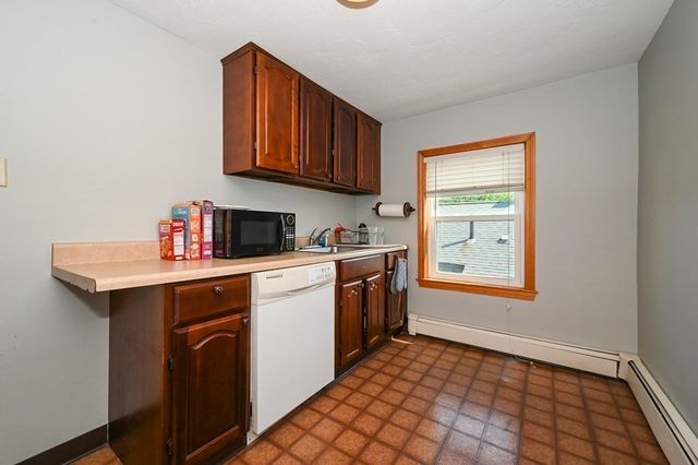 195 Billings Rd 3, Quincy, MA 02171