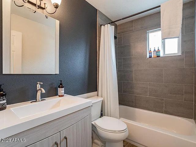 1212 E Tempe Drive, Tempe, AZ 85288