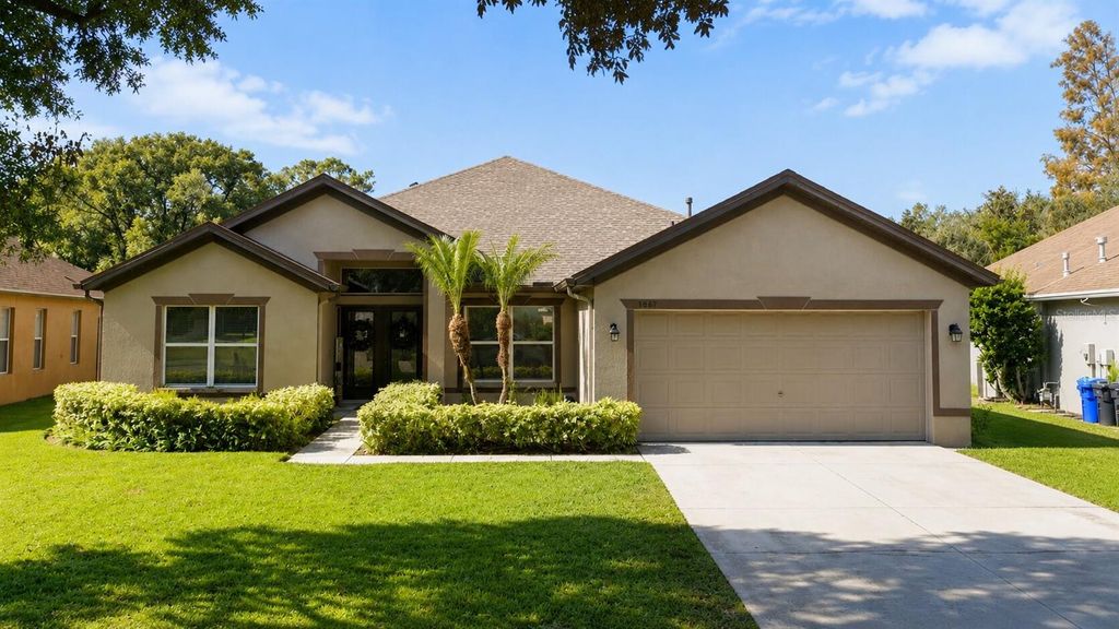 6007 SHEARWATER LANE, Lithia, FL 33547