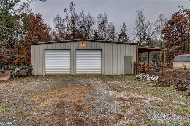 53 Black Road NE, White, GA 30184