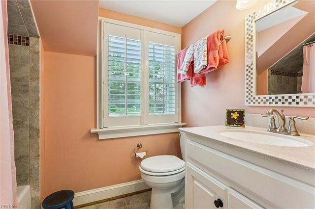 9911 River RD, Newport News, VA 23601