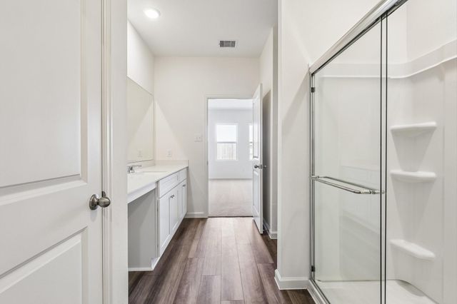 319 Stone Crossing Drive, Liberty, TX 77575