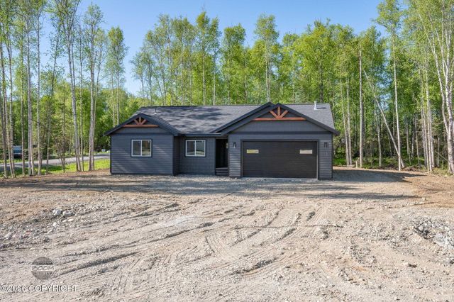 L1 B2 W Como Circle, Wasilla, AK 99623