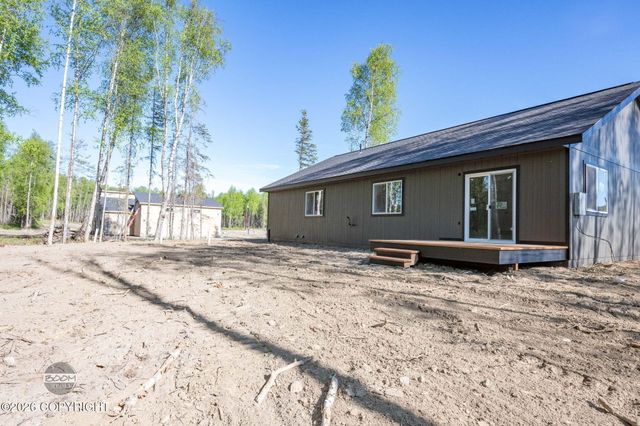 L1 B2 W Como Circle, Wasilla, AK 99623