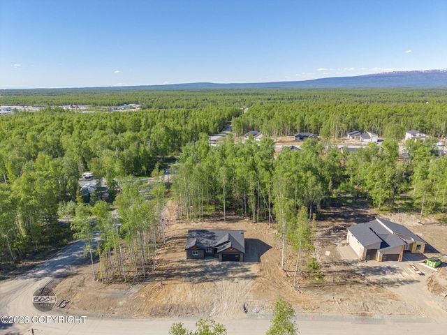L1 B2 W Como Circle, Wasilla, AK 99623