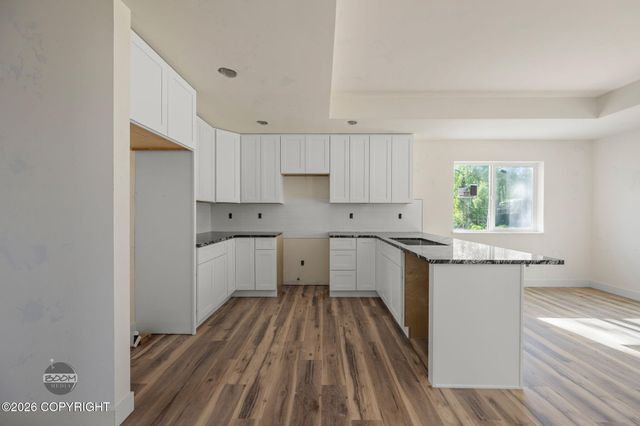L1 B2 W Como Circle, Wasilla, AK 99623