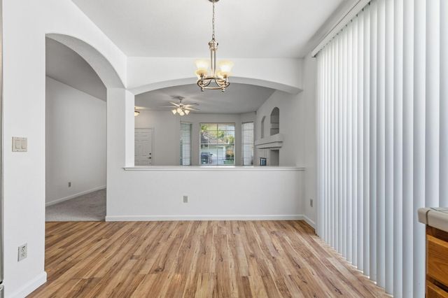 1918 Ajay Dr, Roseville, CA 95678