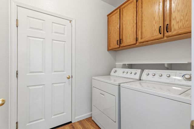 1918 Ajay Dr, Roseville, CA 95678